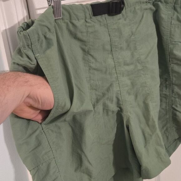 The North Face Sage Green Utility Shorts - Picture 3 of 6